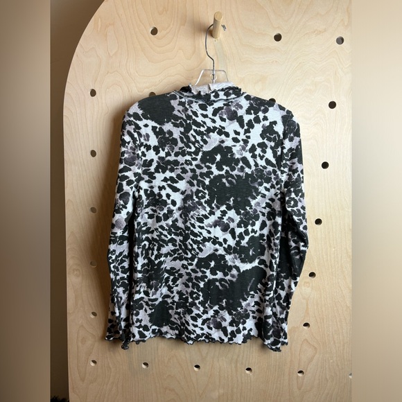 Anthropologie Pilcro Ruffled Turtleneck Top Leopard Print Large - Picture 6 of 9